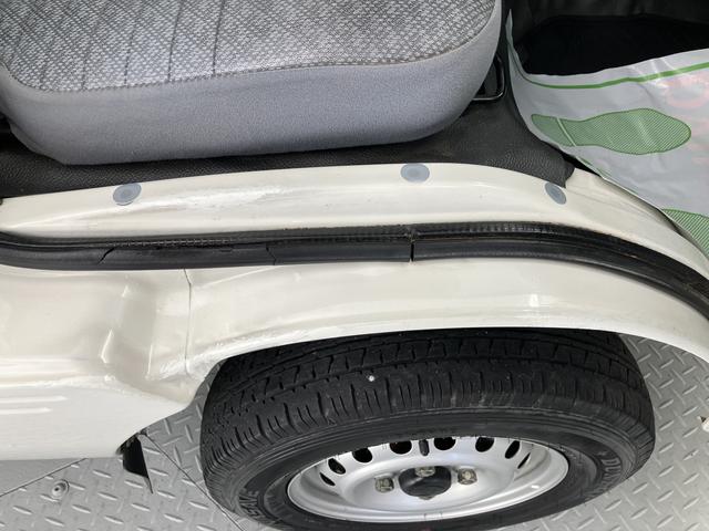 ハイゼットトラックスペシャルエアコン　パワステ　ＡＭラジオ　２ＷＤ車　３速オートマ車　テールゲートチェーン（愛媛県）の中古車