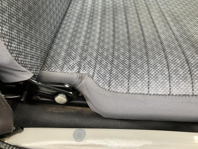 ハイゼットトラックスペシャルエアコン　パワステ　ＡＭラジオ　２ＷＤ車　３速オートマ車　テールゲートチェーン（愛媛県）の中古車