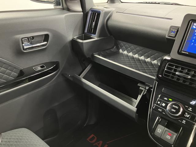 タントカスタムＲＳスタイルセレクションメモリーナビ　フルセグＴＶ　バックカメラ　ＥＴＣ車載器　両側電動スライドドア　アダプティブクルーズコントロール　ＬＥＤヘッドライト　フォグランプ　前席シートヒーター　電動パーキング　スマートアシスト（愛媛県）の中古車