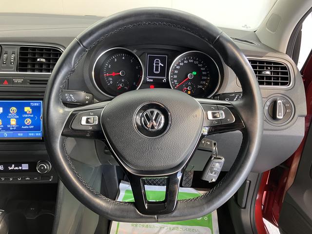 ＶＷ ポロＴＳＩコンフォートラインナビ　バックモニター　フルセグＴＶ　ＣＤ　ＤＶＤ　Ｂｌｕｅｔｏｏｔｈ　ＥＴＣ　ドラレコ　オートライト　ＬＥＤヘッドライト　オートライト　ＬＥＤヘッドライト　電動格納ドアミラー　純正アルミホイール（愛媛県）の中古車