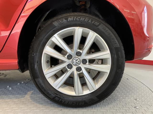 ＶＷ ポロＴＳＩコンフォートラインナビ　バックモニター　フルセグＴＶ　ＣＤ　ＤＶＤ　Ｂｌｕｅｔｏｏｔｈ　ＥＴＣ　ドラレコ　オートライト　ＬＥＤヘッドライト　オートライト　ＬＥＤヘッドライト　電動格納ドアミラー　純正アルミホイール（愛媛県）の中古車