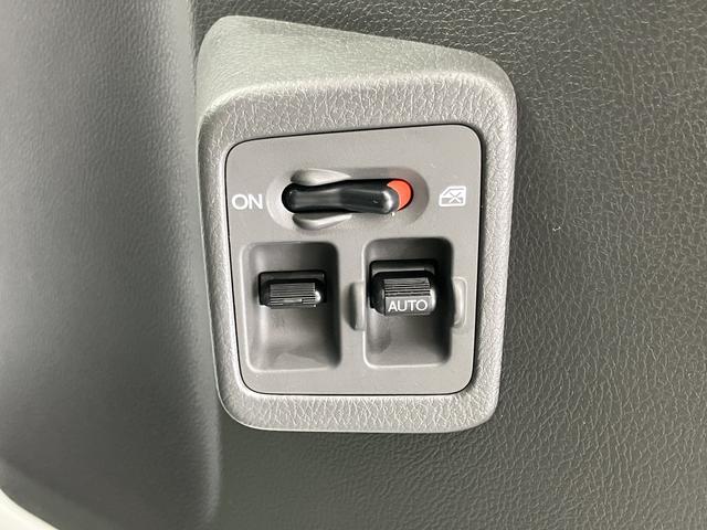 アクティトラックSDX4WD 5速ミッション車 CD ラジオ マニュアルエアコン パワステ パワーウィンドウ 運転席エアバッグ(愛媛県)の中古車