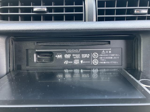 アクアＳ純正ナビ　バックモニター　フルセグＴＶ　ＣＤ　ＤＶＤ　Ｂｌｕｅｔｏｏｔｈ　社外ＥＴＣ　ドラレコ　前席シートヒーター　オートライト　ＬＥＤヘッドライト　プッシュスタート　電動格納ドアミラー（愛媛県）の中古車