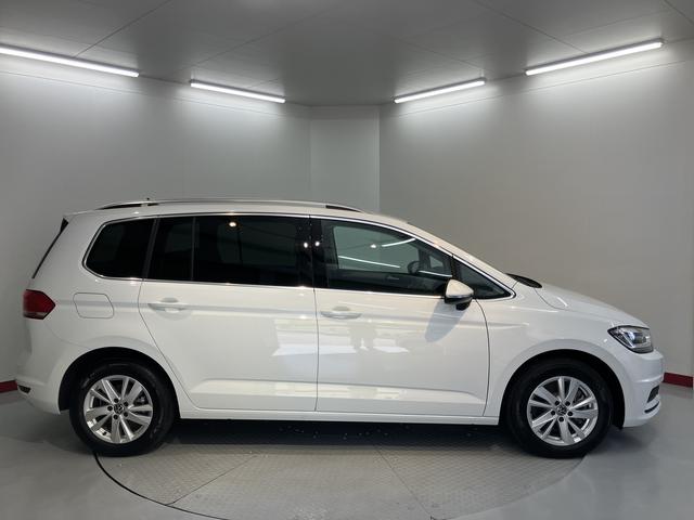 ＶＷ ゴルフトゥーランＴＳＩ　コンフォートラインナビ　バックモニター　Ｂｌｕｅｔｏｏｔｈ　ＥＴＣ　クルーズコントロール　プッシュスタート　アイドリングストップ　電動パーキング　オートライト　ＬＥＤヘッドライト　障害物センサー　衝突被害軽減システム（愛媛県）の中古車
