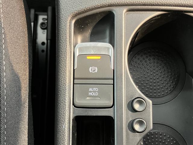 ＶＷ ゴルフトゥーランＴＳＩ　コンフォートラインナビ　バックモニター　Ｂｌｕｅｔｏｏｔｈ　ＥＴＣ　クルーズコントロール　プッシュスタート　アイドリングストップ　電動パーキング　オートライト　ＬＥＤヘッドライト　障害物センサー　衝突被害軽減システム（愛媛県）の中古車