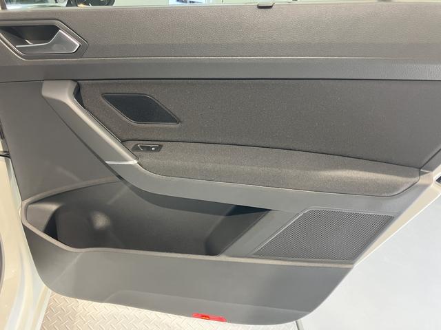 ＶＷ ゴルフトゥーランＴＳＩ　コンフォートラインナビ　バックモニター　Ｂｌｕｅｔｏｏｔｈ　ＥＴＣ　クルーズコントロール　プッシュスタート　アイドリングストップ　電動パーキング　オートライト　ＬＥＤヘッドライト　障害物センサー　衝突被害軽減システム（愛媛県）の中古車