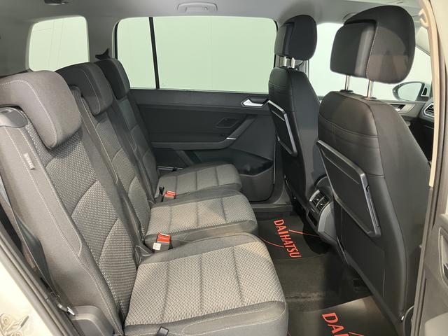 ＶＷ ゴルフトゥーランＴＳＩ　コンフォートラインナビ　バックモニター　Ｂｌｕｅｔｏｏｔｈ　ＥＴＣ　クルーズコントロール　プッシュスタート　アイドリングストップ　電動パーキング　オートライト　ＬＥＤヘッドライト　障害物センサー　衝突被害軽減システム（愛媛県）の中古車