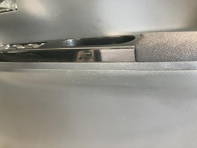 タントＸ　ＶＳ　ＳＡIII純正ナビ　パノラマモニター　フルセグＴＶ　ＣＤ　ＤＶＤ　ＵＳＢ　Ｂｌｕｅｔｏｏｔｈ　ＥＴＣ　両側電動スライドドア　運転席シートヒーター　オートライ　ＬＥＤヘッドライト　アイドリングストップ　キーフリー（愛媛県）の中古車