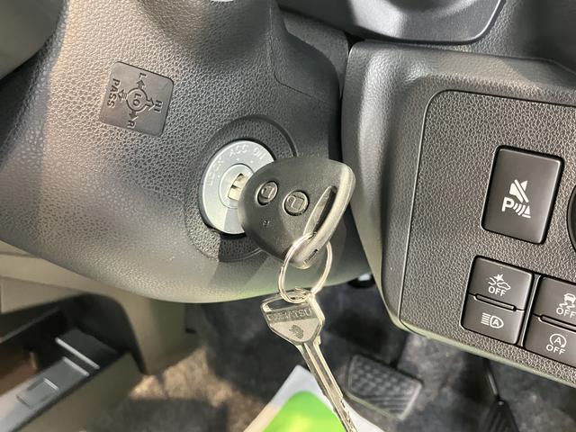 ミライースＬ　ＳＡIIIＳＡＩＩＩ　障害物センサー　オートライト　アイドリングストップ　マニュアルエアコン　パワステ　パワーウィンドウ　キーレスエントリー（愛媛県）の中古車