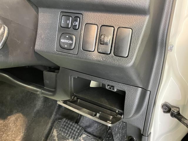 ミラジーノＬ２ＷＤ　オートマチック車　ＣＤ　ラジオ　マニュアルエアコン　パワステ　パワーウィンドウ　キーレスエントリー　電動格納ドアミラー（愛媛県）の中古車