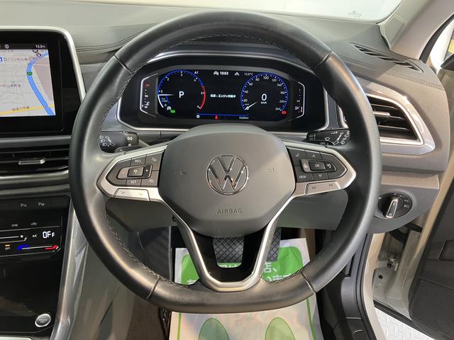 VW T−ロックTDI スタイル純正ナビ バックモニター Bluetooth ラジオ プッシュスタート アイドリングストップ オートライト LEDヘッドライト クルーズコントロール 電動パーキング 電動格納ドアミラー(愛媛県)の中古車