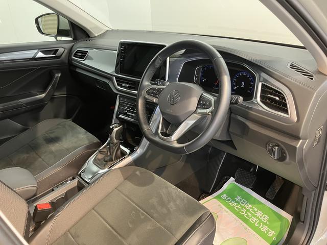 VW T−ロックTDI スタイル純正ナビ バックモニター Bluetooth ラジオ プッシュスタート アイドリングストップ オートライト LEDヘッドライト クルーズコントロール 電動パーキング 電動格納ドアミラー(愛媛県)の中古車