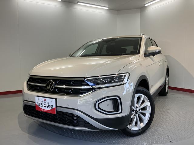 VW T−ロックTDI スタイル純正ナビ バックモニター Bluetooth ラジオ プッシュスタート アイドリングストップ オートライト LEDヘッドライト クルーズコントロール 電動パーキング 電動格納ドアミラー(愛媛県)の中古車