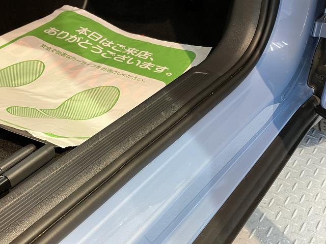 ＶＷ Ｔ−クロスＴＳＩ　スタイル２ＷＤ　アダプティブクルーズコントロール　オートライト　ＬＥＤヘッドライト　運転席・助手席シートヒーター　純正ナビ　コーナーセンサー　アイドリングストップ車　純正アルミホイール　　ＥＴＣ車載器（愛媛県）の中古車