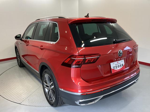 VW ティグアンTSI ファーストエディション純正ナビ パノラマモニター Bluetooth 全席シートヒーター ハンドルヒーター LEDヘッドライト クルーズコントロール プッシュスタート アイドリングストップ 電動格納ドアミラー ETC(愛媛県)の中古車
