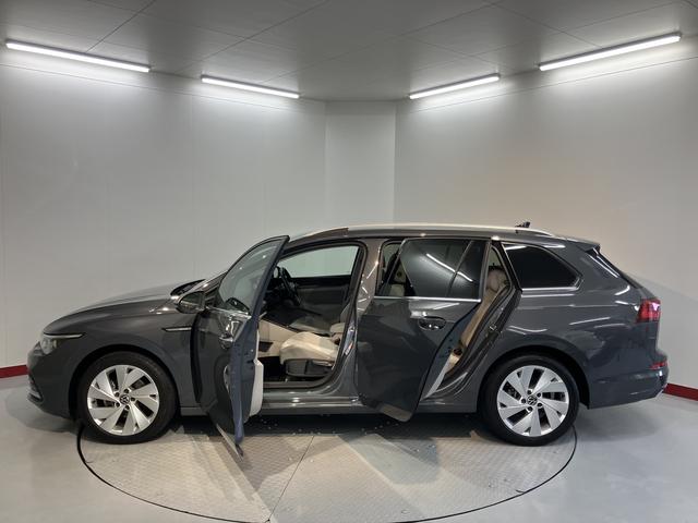 ＶＷ ゴルフヴァリアントｅＴＳＩ　スタイル純正ナビ　バックモニター　フルセグＴＶ　ＥＴＣ　Ｂｌｕｅｔｏｏｔｈ　クルーズコントロール　電動パーキング　プッシュスタート　前席シートヒーター　電動リヤゲート　電動格納ドアミラー（愛媛県）の中古車