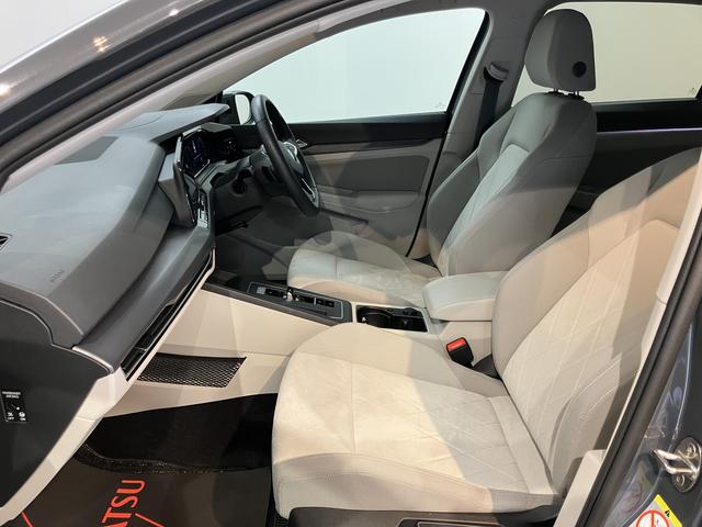 ＶＷ ゴルフヴァリアントｅＴＳＩ　スタイル純正ナビ　バックモニター　フルセグＴＶ　ＥＴＣ　Ｂｌｕｅｔｏｏｔｈ　クルーズコントロール　電動パーキング　プッシュスタート　前席シートヒーター　電動リヤゲート　電動格納ドアミラー（愛媛県）の中古車