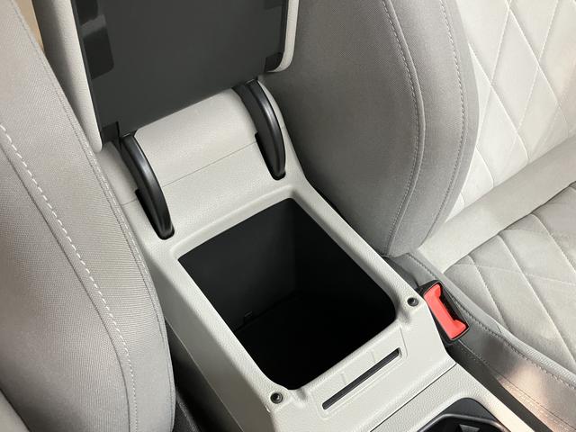 ＶＷ ゴルフヴァリアントｅＴＳＩ　スタイル純正ナビ　バックモニター　フルセグＴＶ　ＥＴＣ　Ｂｌｕｅｔｏｏｔｈ　クルーズコントロール　電動パーキング　プッシュスタート　前席シートヒーター　電動リヤゲート　電動格納ドアミラー（愛媛県）の中古車