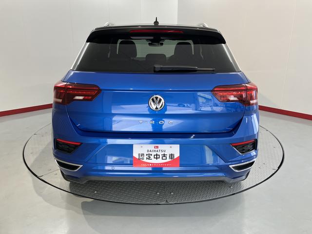 ＶＷ Ｔ−ロックＴＤＩ　Ｒライン純正ナビ　フルセグＴＶ　バックカメラ　ＥＴＣ車載器　クルーズコントロール　オートライト　ＬＥＤヘッドライト　プッシュスタート　電動パーキング　パワーバックドア　アルミホイール（愛媛県）の中古車