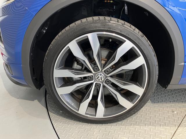 ＶＷ Ｔ−ロックＴＤＩ　Ｒライン純正ナビ　フルセグＴＶ　バックカメラ　ＥＴＣ車載器　クルーズコントロール　オートライト　ＬＥＤヘッドライト　プッシュスタート　電動パーキング　パワーバックドア　アルミホイール（愛媛県）の中古車