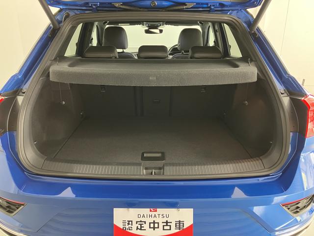 ＶＷ Ｔ−ロックＴＤＩ　Ｒライン純正ナビ　フルセグＴＶ　バックカメラ　ＥＴＣ車載器　クルーズコントロール　オートライト　ＬＥＤヘッドライト　プッシュスタート　電動パーキング　パワーバックドア　アルミホイール（愛媛県）の中古車