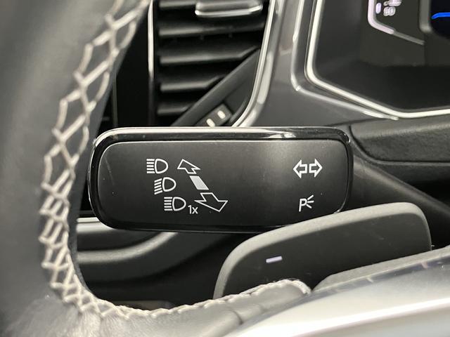ＶＷ Ｔ−ロックＴＤＩ　Ｒライン純正ナビ　フルセグＴＶ　バックカメラ　ＥＴＣ車載器　クルーズコントロール　オートライト　ＬＥＤヘッドライト　プッシュスタート　電動パーキング　パワーバックドア　アルミホイール（愛媛県）の中古車