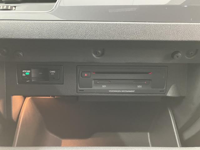 ＶＷ Ｔ−ロックＴＤＩ　Ｒライン純正ナビ　フルセグＴＶ　バックカメラ　ＥＴＣ車載器　クルーズコントロール　オートライト　ＬＥＤヘッドライト　プッシュスタート　電動パーキング　パワーバックドア　アルミホイール（愛媛県）の中古車