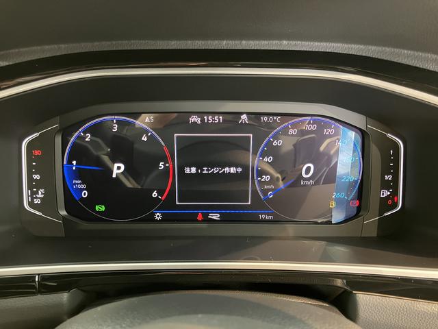 ＶＷ Ｔ−ロックＴＤＩ　４モーション　Ｒライン純正ナビ　Ｂｌｕｅｔｏｏｔｈ　オートライト　ＬＥＤヘッドライト　プッシュスタート　アイドリングストップ　障害物センサー　クルーズコントロール　電動パーキング　前席シートヒーター　電動格納ドアミラー（愛媛県）の中古車