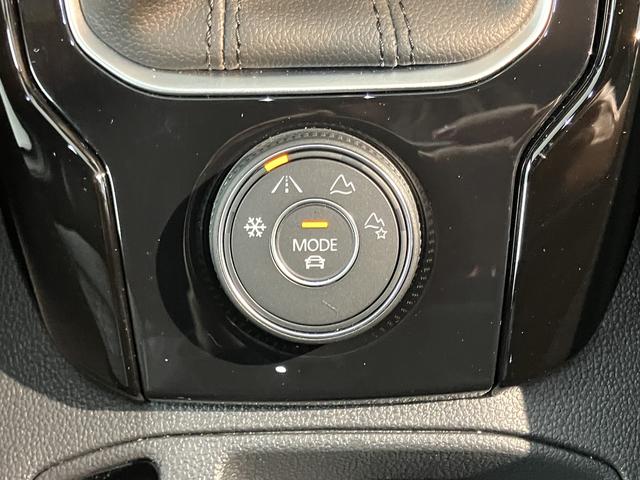 ＶＷ Ｔ−ロックＴＤＩ　４モーション　Ｒライン純正ナビ　Ｂｌｕｅｔｏｏｔｈ　オートライト　ＬＥＤヘッドライト　プッシュスタート　アイドリングストップ　障害物センサー　クルーズコントロール　電動パーキング　前席シートヒーター　電動格納ドアミラー（愛媛県）の中古車