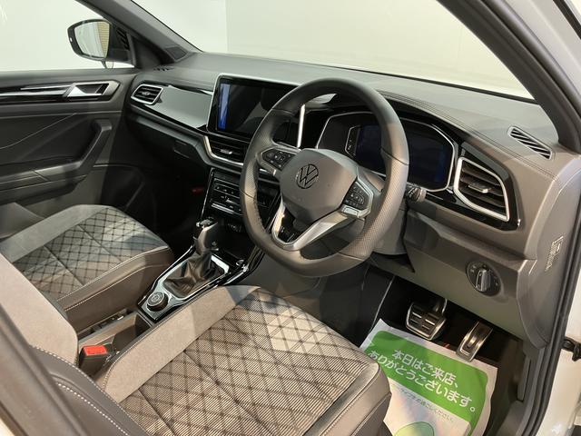ＶＷ Ｔ−ロックＴＤＩ　４モーション　Ｒライン純正ナビ　Ｂｌｕｅｔｏｏｔｈ　オートライト　ＬＥＤヘッドライト　プッシュスタート　アイドリングストップ　障害物センサー　クルーズコントロール　電動パーキング　前席シートヒーター　電動格納ドアミラー（愛媛県）の中古車