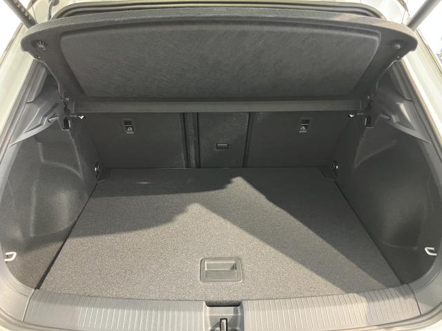 ＶＷ Ｔ−ロックＴＤＩ　４モーション　Ｒライン純正ナビ　Ｂｌｕｅｔｏｏｔｈ　オートライト　ＬＥＤヘッドライト　プッシュスタート　アイドリングストップ　障害物センサー　クルーズコントロール　電動パーキング　前席シートヒーター　電動格納ドアミラー（愛媛県）の中古車