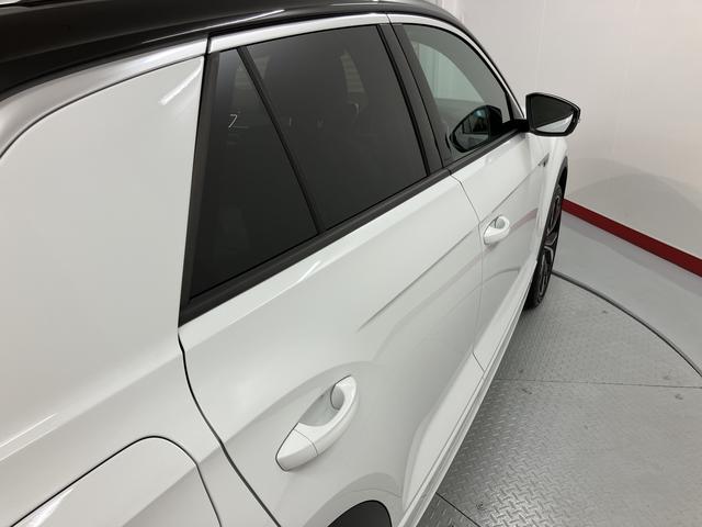 ＶＷ Ｔ−ロックＴＤＩ　４モーション　Ｒライン純正ナビ　Ｂｌｕｅｔｏｏｔｈ　オートライト　ＬＥＤヘッドライト　プッシュスタート　アイドリングストップ　障害物センサー　クルーズコントロール　電動パーキング　前席シートヒーター　電動格納ドアミラー（愛媛県）の中古車