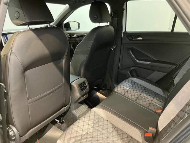 ＶＷ Ｔ−ロックＴＤＩ　４モーション　Ｒライン純正ナビ　Ｂｌｕｅｔｏｏｔｈ　オートライト　ＬＥＤヘッドライト　プッシュスタート　アイドリングストップ　障害物センサー　クルーズコントロール　電動パーキング　前席シートヒーター　電動格納ドアミラー（愛媛県）の中古車