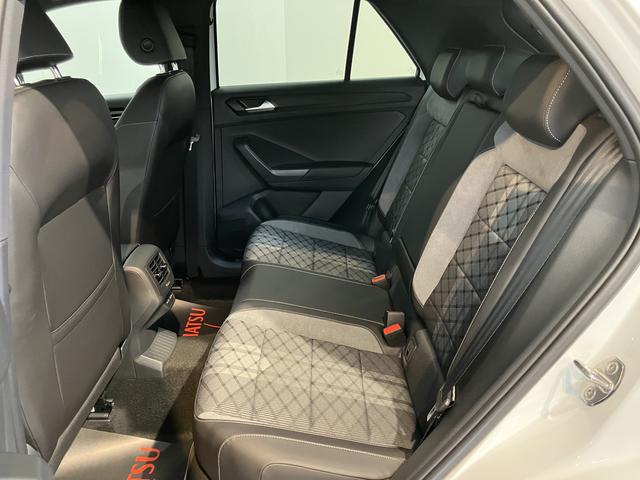 ＶＷ Ｔ−ロックＴＤＩ　４モーション　Ｒライン純正ナビ　Ｂｌｕｅｔｏｏｔｈ　オートライト　ＬＥＤヘッドライト　プッシュスタート　アイドリングストップ　障害物センサー　クルーズコントロール　電動パーキング　前席シートヒーター　電動格納ドアミラー（愛媛県）の中古車