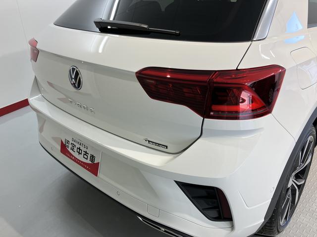 ＶＷ Ｔ−ロックＴＤＩ　４モーション　Ｒライン純正ナビ　Ｂｌｕｅｔｏｏｔｈ　オートライト　ＬＥＤヘッドライト　プッシュスタート　アイドリングストップ　障害物センサー　クルーズコントロール　電動パーキング　前席シートヒーター　電動格納ドアミラー（愛媛県）の中古車