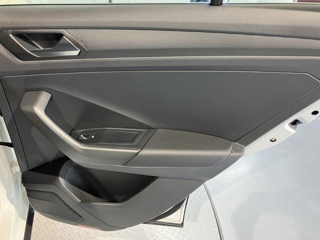 ＶＷ Ｔ−ロックＴＤＩ　４モーション　Ｒライン純正ナビ　Ｂｌｕｅｔｏｏｔｈ　オートライト　ＬＥＤヘッドライト　プッシュスタート　アイドリングストップ　障害物センサー　クルーズコントロール　電動パーキング　前席シートヒーター　電動格納ドアミラー（愛媛県）の中古車