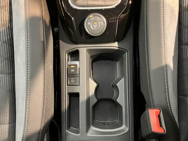 ＶＷ Ｔ−ロックＴＤＩ　４モーション　Ｒライン純正ナビ　Ｂｌｕｅｔｏｏｔｈ　オートライト　ＬＥＤヘッドライト　プッシュスタート　アイドリングストップ　障害物センサー　クルーズコントロール　電動パーキング　前席シートヒーター　電動格納ドアミラー（愛媛県）の中古車