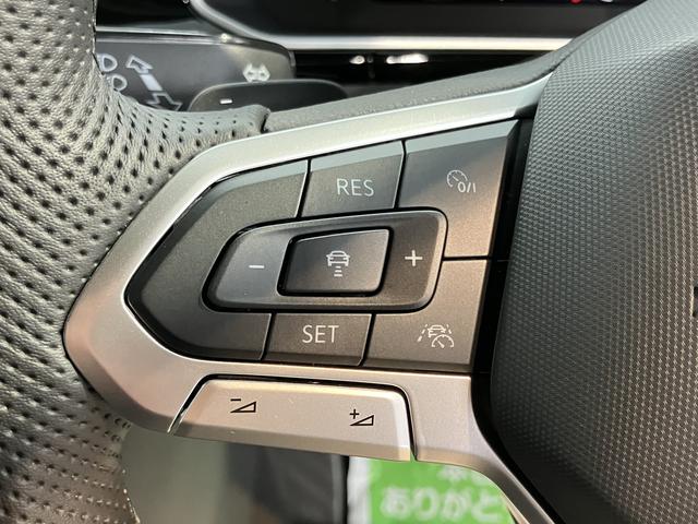 ＶＷ Ｔ−ロックＴＤＩ　４モーション　Ｒライン純正ナビ　Ｂｌｕｅｔｏｏｔｈ　オートライト　ＬＥＤヘッドライト　プッシュスタート　アイドリングストップ　障害物センサー　クルーズコントロール　電動パーキング　前席シートヒーター　電動格納ドアミラー（愛媛県）の中古車