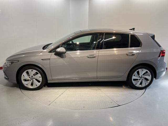 ＶＷ ゴルフｅＴＳＩスタイルプッシュスタート　電動パーキングブレーキ　オートブレーキホールド　オートライト　オートマチックハイビーム　ＬＥＤヘッドライト　リヤフォグランプ　運転席・助手席シートヒーター　パーキングアシスト　２ＷＤ（愛媛県）の中古車