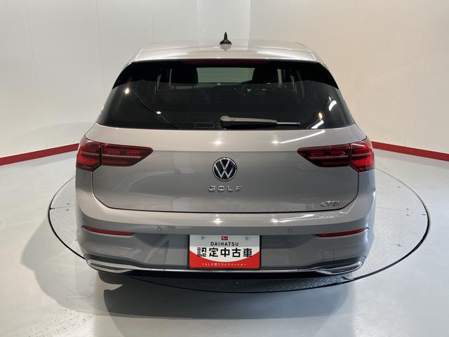 ＶＷ ゴルフｅＴＳＩスタイルプッシュスタート　電動パーキングブレーキ　オートブレーキホールド　オートライト　オートマチックハイビーム　ＬＥＤヘッドライト　リヤフォグランプ　運転席・助手席シートヒーター　パーキングアシスト　２ＷＤ（愛媛県）の中古車