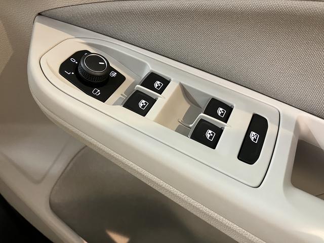 ＶＷ ゴルフｅＴＳＩスタイルプッシュスタート　電動パーキングブレーキ　オートブレーキホールド　オートライト　オートマチックハイビーム　ＬＥＤヘッドライト　リヤフォグランプ　運転席・助手席シートヒーター　パーキングアシスト　２ＷＤ（愛媛県）の中古車