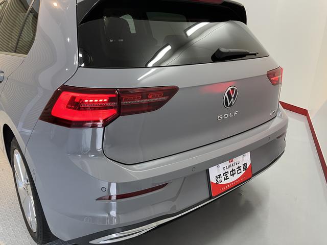 ＶＷ ゴルフｅＴＳＩスタイルプッシュスタート　電動パーキングブレーキ　オートブレーキホールド　オートライト　オートマチックハイビーム　ＬＥＤヘッドライト　リヤフォグランプ　運転席・助手席シートヒーター　パーキングアシスト　２ＷＤ（愛媛県）の中古車