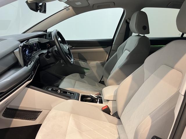 ＶＷ ゴルフｅＴＳＩスタイルプッシュスタート　電動パーキングブレーキ　オートブレーキホールド　オートライト　オートマチックハイビーム　ＬＥＤヘッドライト　リヤフォグランプ　運転席・助手席シートヒーター　パーキングアシスト　２ＷＤ（愛媛県）の中古車