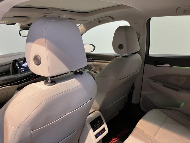 ＶＷ ゴルフｅＴＳＩスタイルプッシュスタート　電動パーキングブレーキ　オートブレーキホールド　オートライト　オートマチックハイビーム　ＬＥＤヘッドライト　リヤフォグランプ　運転席・助手席シートヒーター　パーキングアシスト　２ＷＤ（愛媛県）の中古車