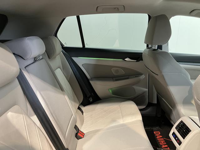 ＶＷ ゴルフｅＴＳＩスタイルプッシュスタート　電動パーキングブレーキ　オートブレーキホールド　オートライト　オートマチックハイビーム　ＬＥＤヘッドライト　リヤフォグランプ　運転席・助手席シートヒーター　パーキングアシスト　２ＷＤ（愛媛県）の中古車