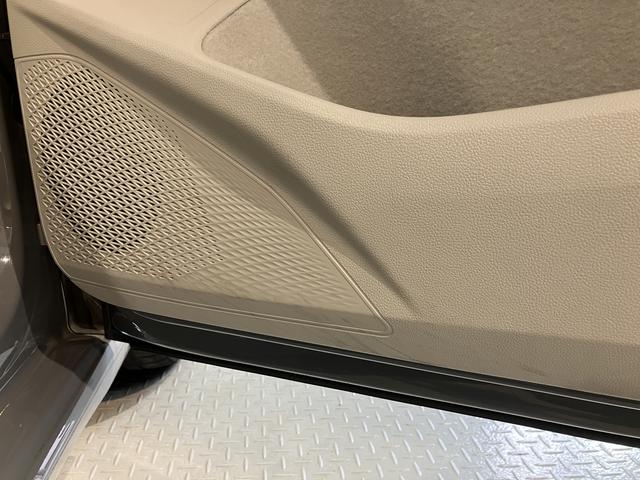 ＶＷ ゴルフｅＴＳＩスタイルプッシュスタート　電動パーキングブレーキ　オートブレーキホールド　オートライト　オートマチックハイビーム　ＬＥＤヘッドライト　リヤフォグランプ　運転席・助手席シートヒーター　パーキングアシスト　２ＷＤ（愛媛県）の中古車