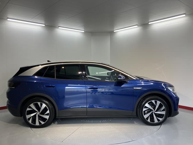 VW ID.4プロ ローンチエディションディスプレイオーディオ パノラマモニター オートエアコン オートライト LEDヘッドライト クルーズコントロール ETC車載器 電動パーキング アルミホイール リアフォグランプ(愛媛県)の中古車