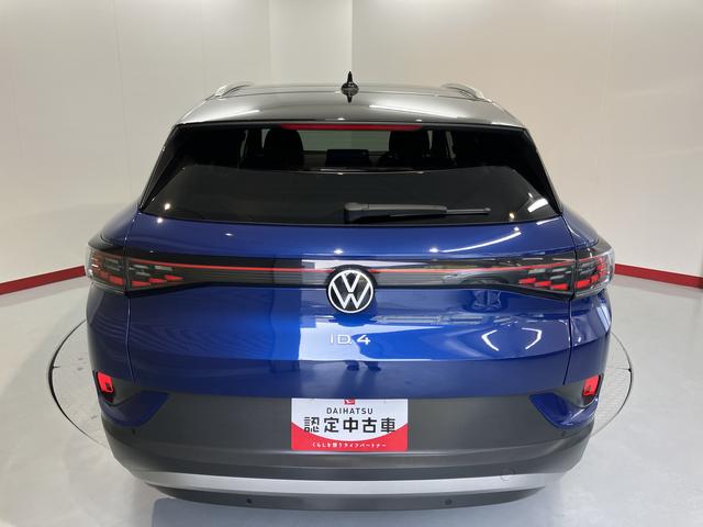 VW ID.4プロ ローンチエディションディスプレイオーディオ パノラマモニター オートエアコン オートライト LEDヘッドライト クルーズコントロール ETC車載器 電動パーキング アルミホイール リアフォグランプ(愛媛県)の中古車