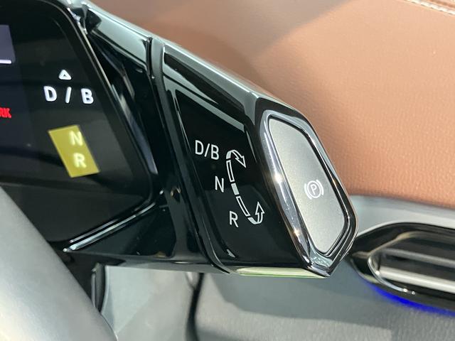 VW ID.4プロ ローンチエディションディスプレイオーディオ パノラマモニター オートエアコン オートライト LEDヘッドライト クルーズコントロール ETC車載器 電動パーキング アルミホイール リアフォグランプ(愛媛県)の中古車