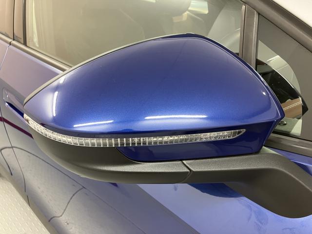 VW ID.4プロ ローンチエディションディスプレイオーディオ パノラマモニター オートエアコン オートライト LEDヘッドライト クルーズコントロール ETC車載器 電動パーキング アルミホイール リアフォグランプ(愛媛県)の中古車